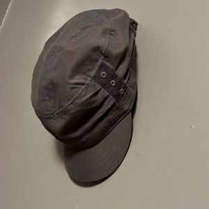 Pistil short brim hat